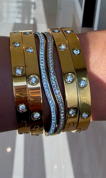 LOVE ETERNITY BRACELET